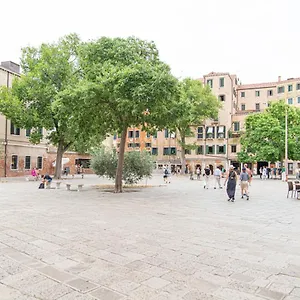 Campo Del Ghetto Novo - Lovely With Canal View Appartamento Venezia